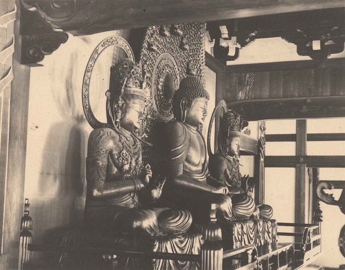 阿弥陀如来坐像・両脇侍坐像（旧棲霞寺本尊）