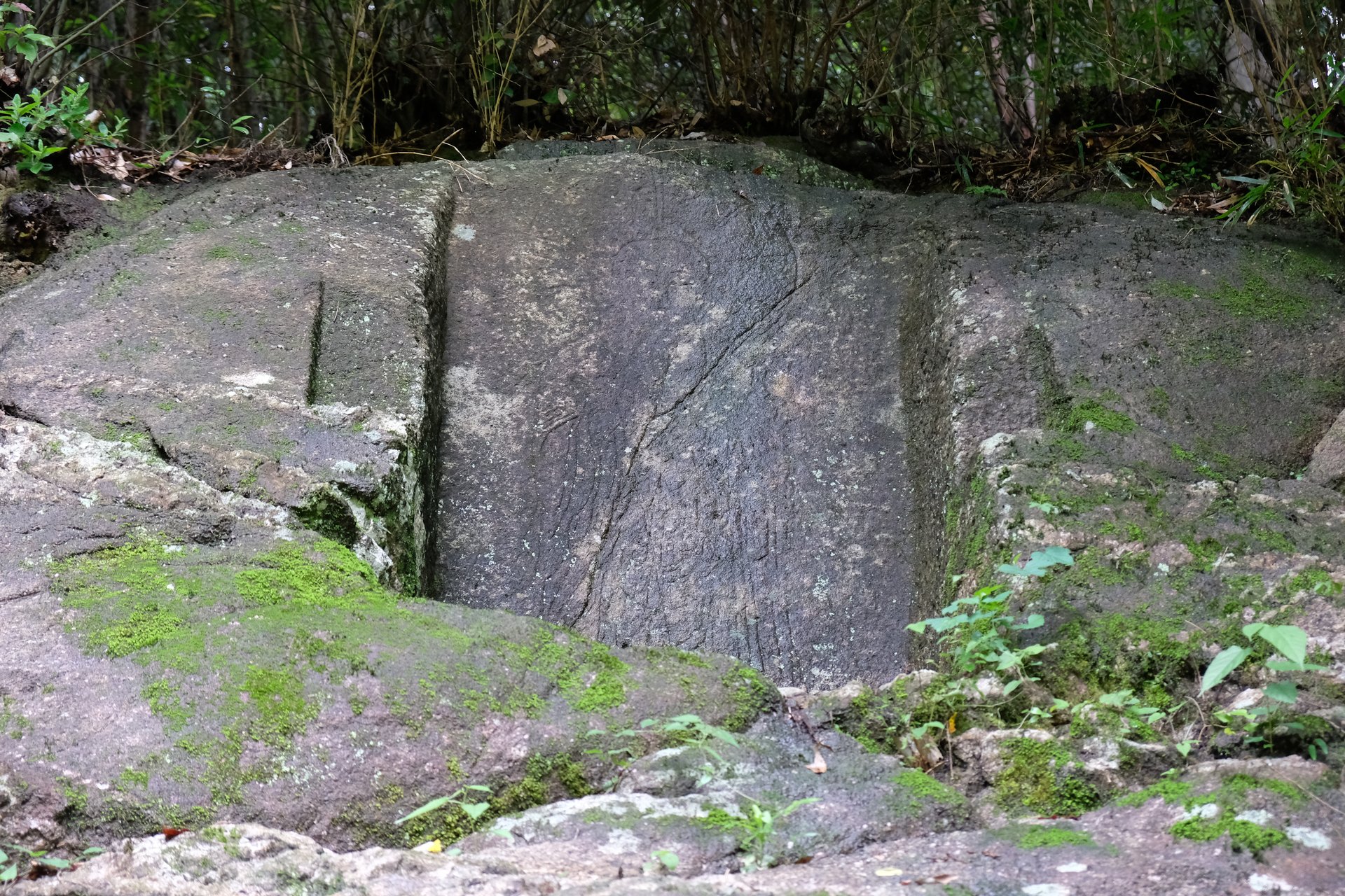 一鍬地蔵