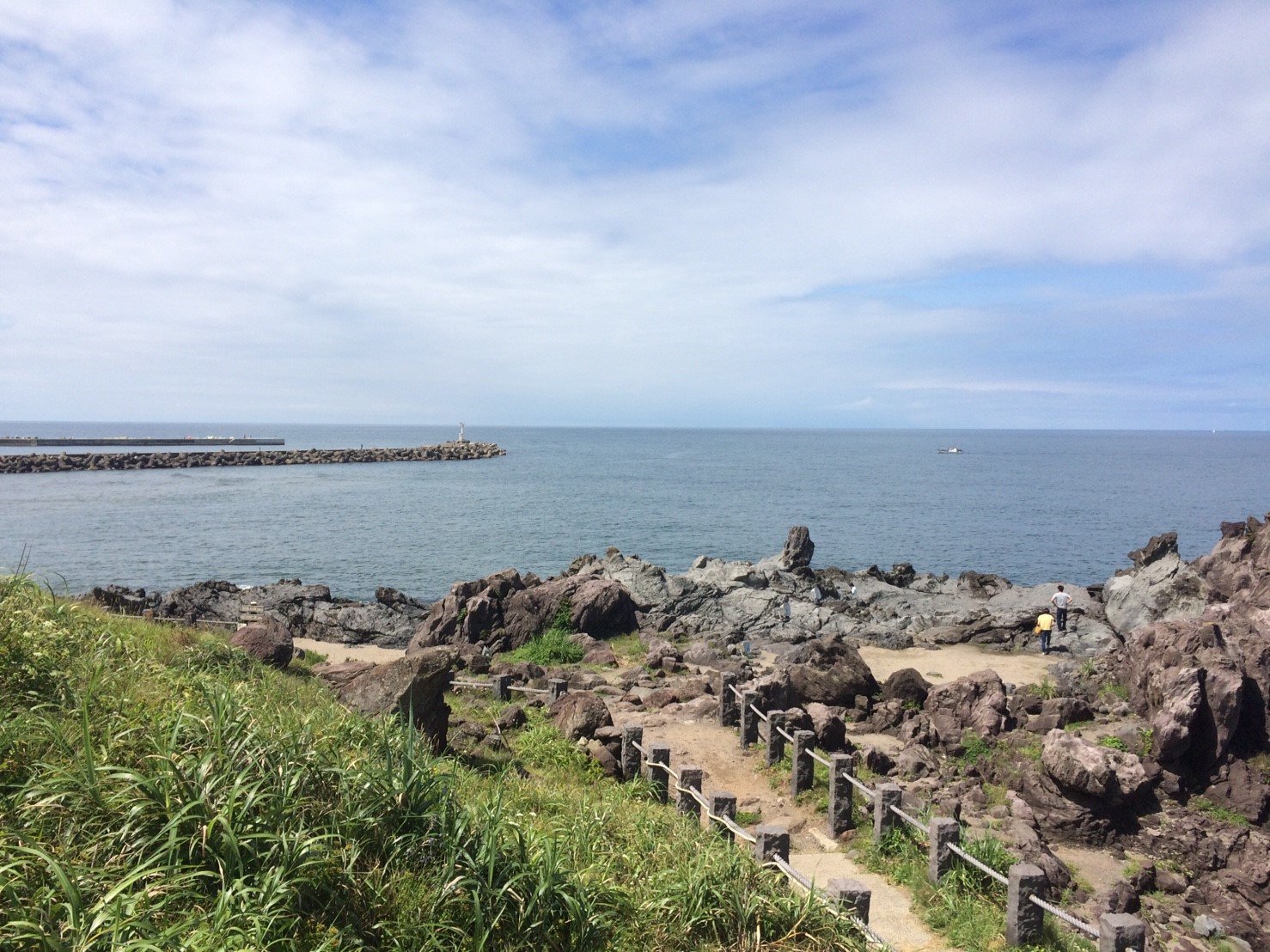 Sixteen Arhats rocks
