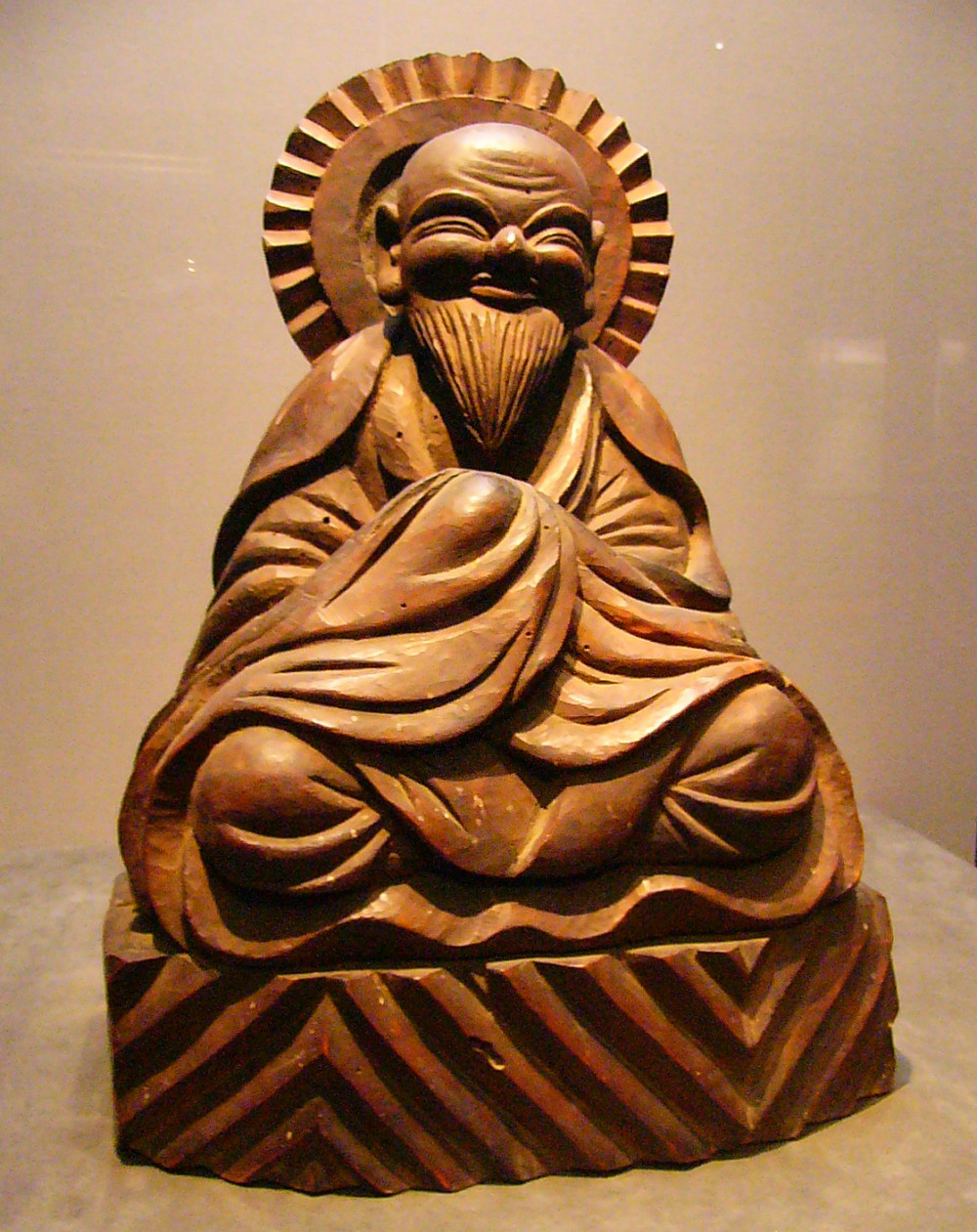 Self-portrait carved by Mokujiki, who left images of himself at the places he travelled through. Unlike the Unkei and Tankei portraits, this one is by the man himself.