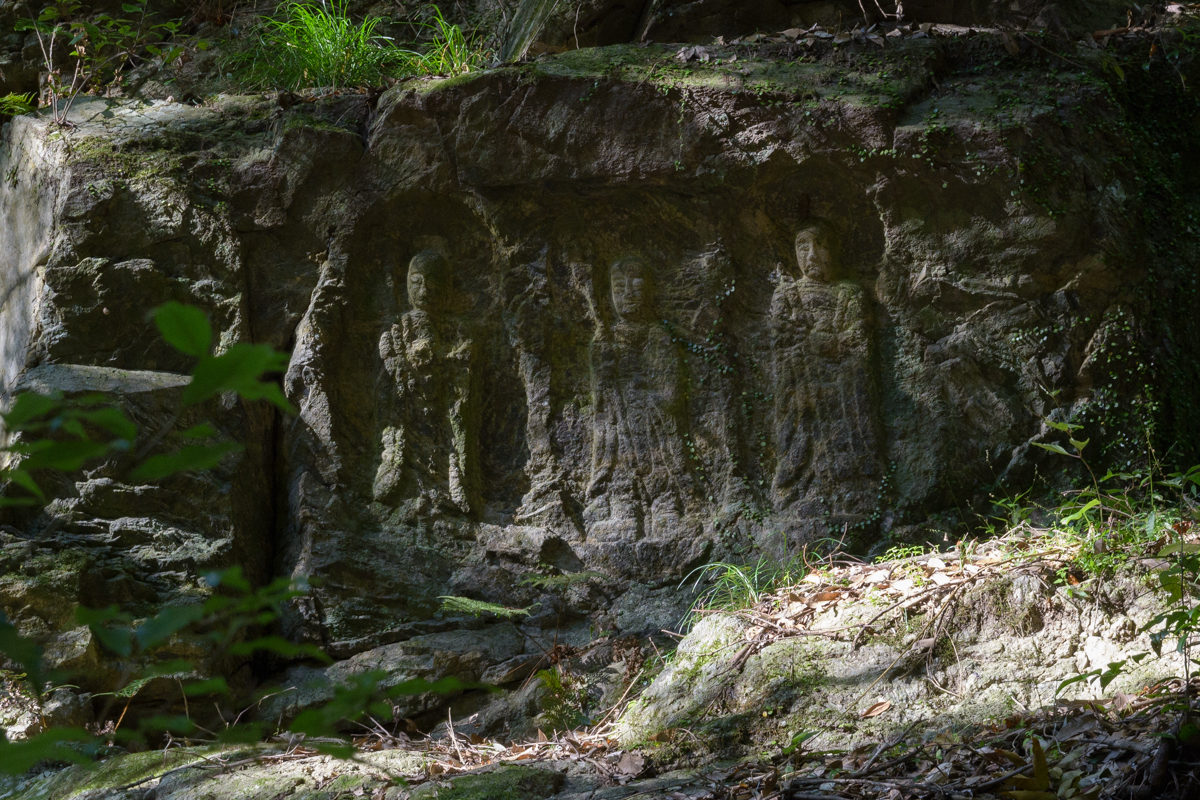 Three Jizō figures, Takisaka