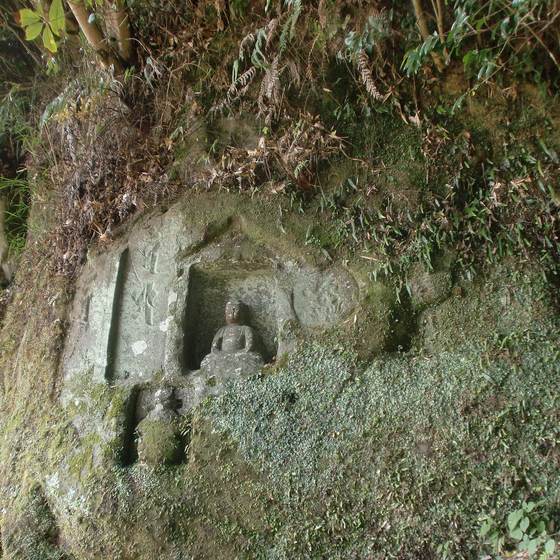 Kurano cliff carvings