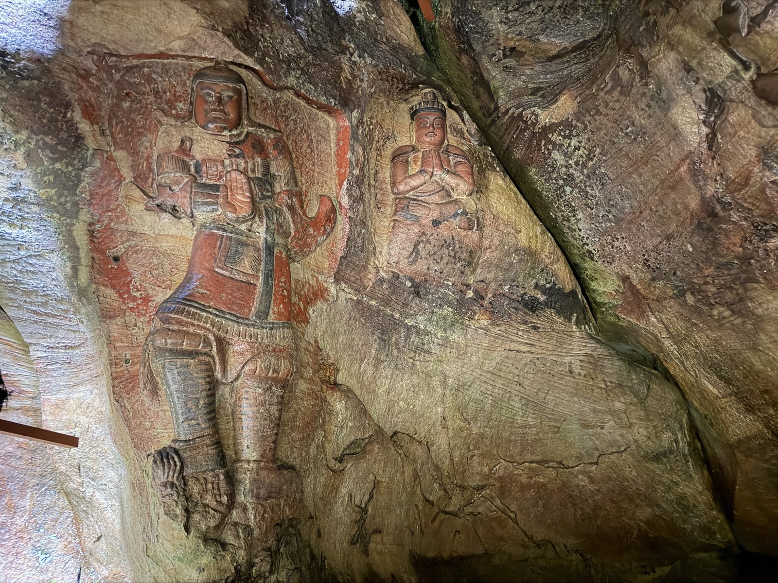 鵜殿石仏群